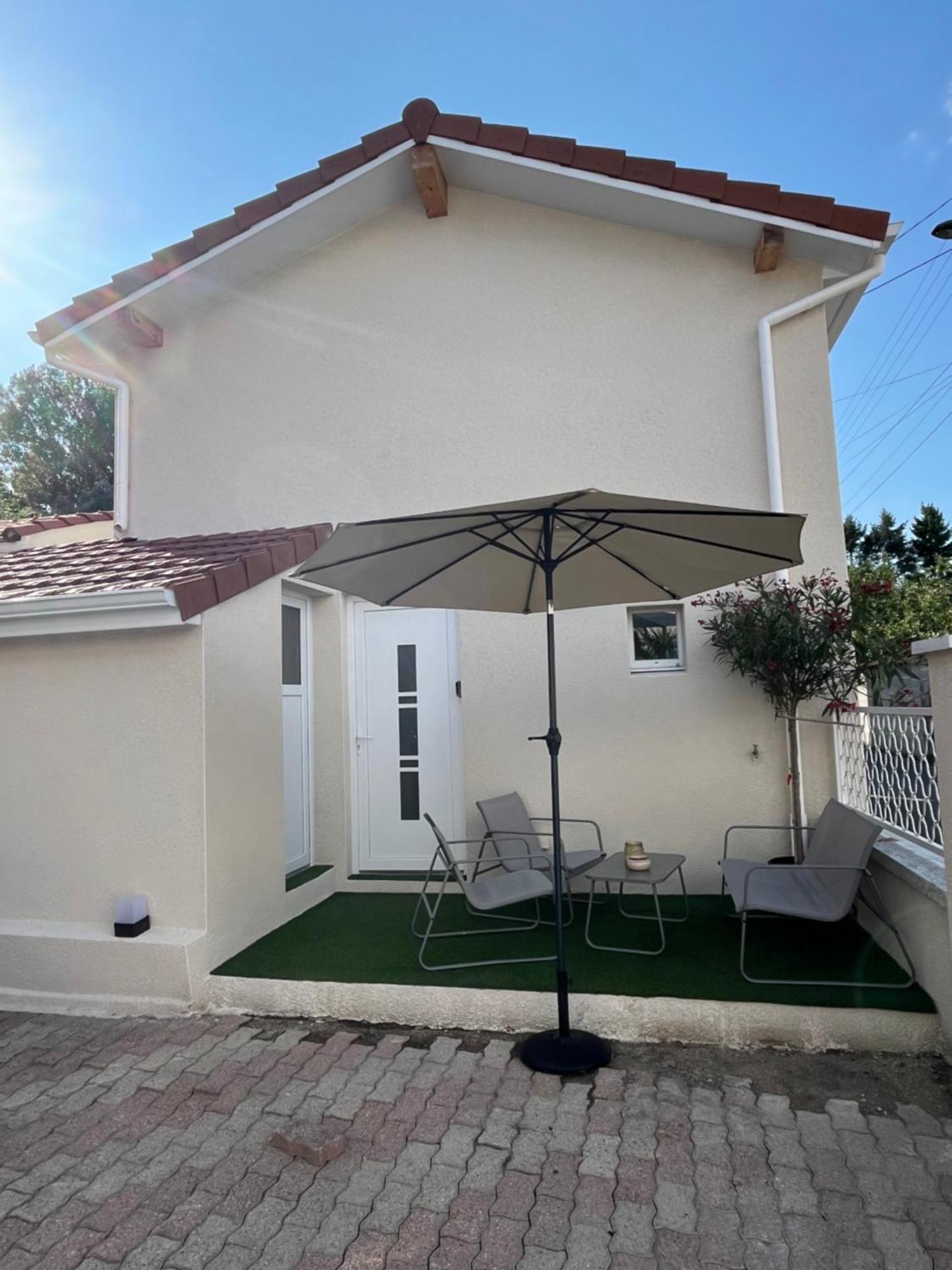 Villa Maison 6 Couchages Entierement Renovee Feurs Exterior foto